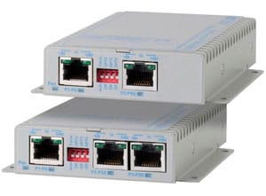 PoE extender with one RJ-45 PoE/PD port and up to two RJ-45 PoE/PSE ports
